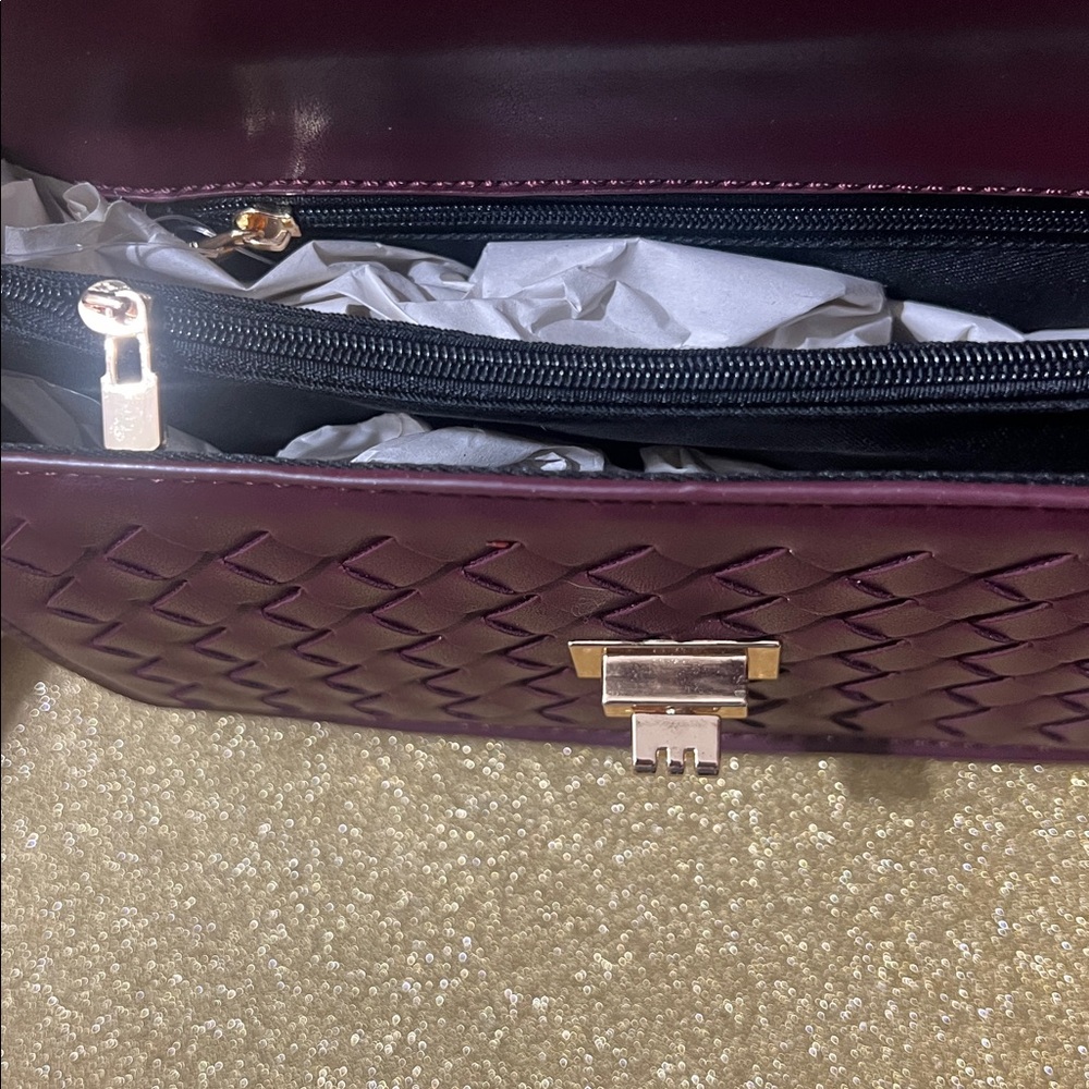 New Elegant Woven Burgundy Clutch and Crossbody - Picture 16 of 17